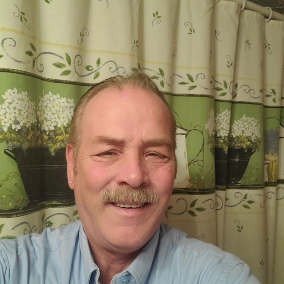 Meet your Posher, Michael - Picture 1 of 1